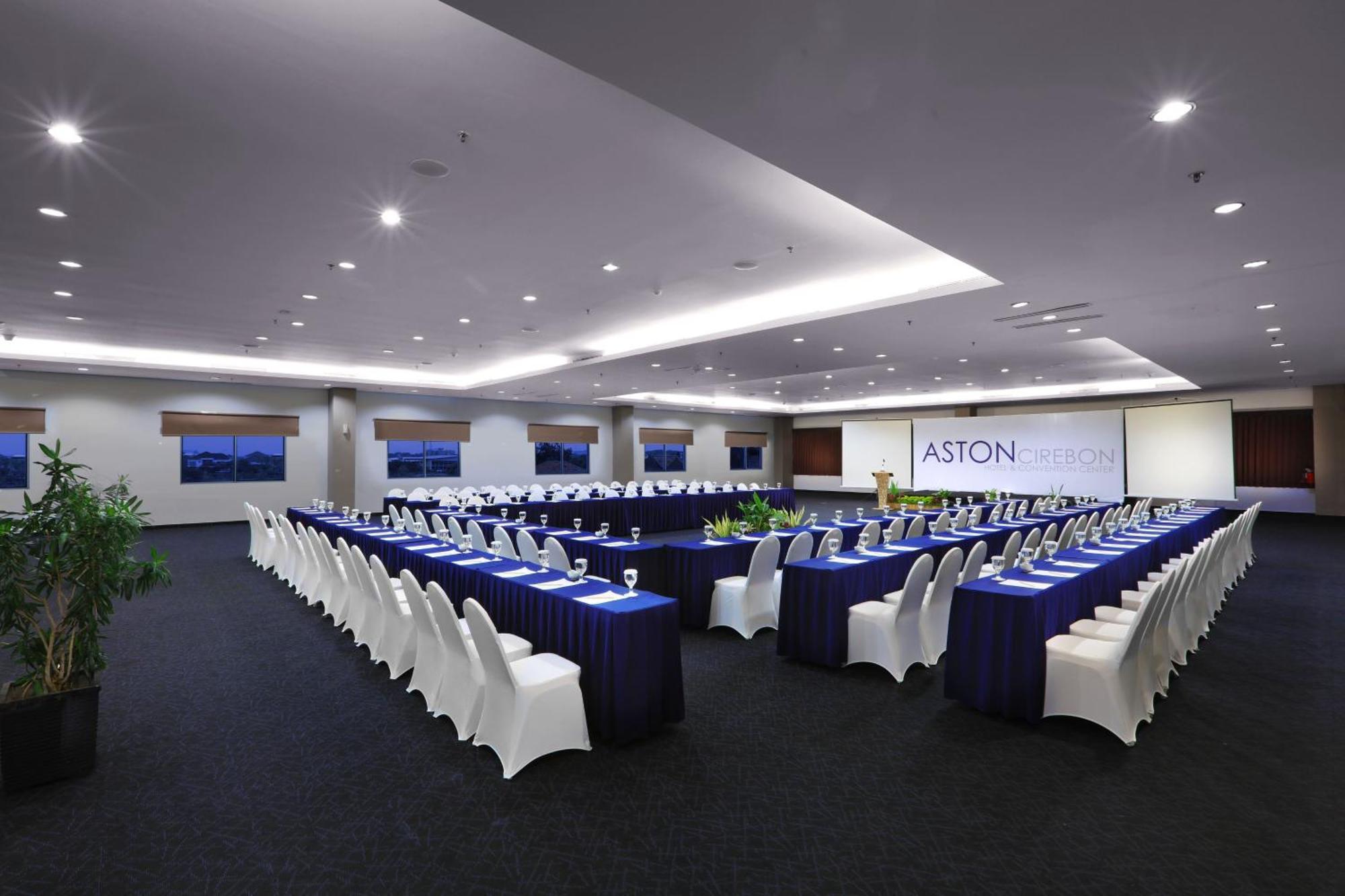 Aston Cirebon Hotel And Convention Center Exterior photo